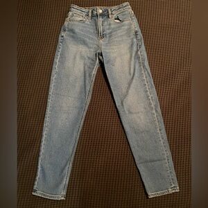 American Eagle Mom Jeans